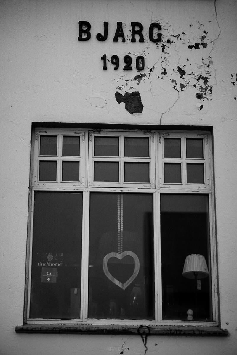 0012 iceland reykjavik hallgrimskirkja solfar sculpture - Iceland – Reykjavik Sightseeing and Hallgrímskirkja