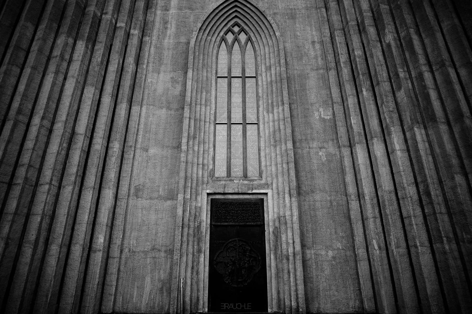 0018 iceland reykjavik hallgrimskirkja solfar sculpture - Iceland – Reykjavik Sightseeing and Hallgrímskirkja