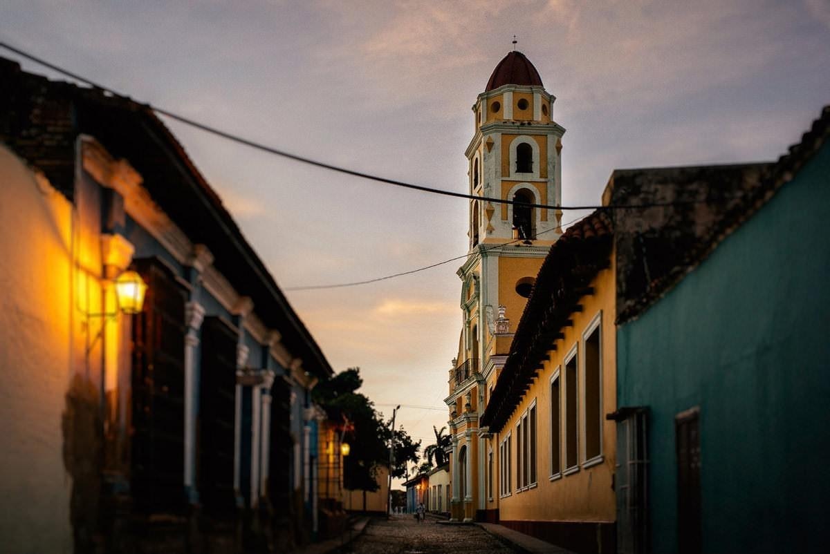 From Trinidad to Salto del Caburní Waterfall (Topes de Collantes)