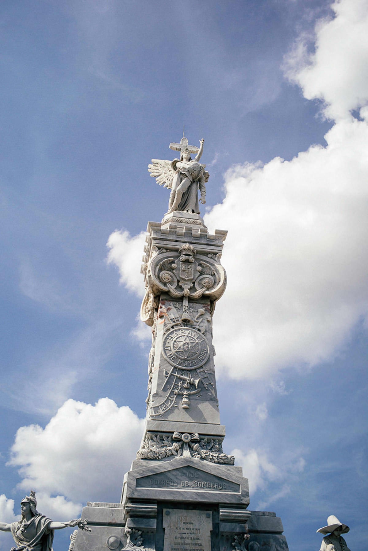 014 havanna kuba oldtimer 1 - Havanna Vedado, Revolution Plaza und der Cementerio Cristobal Colon