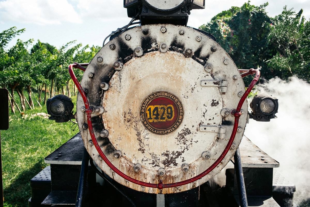 En la vieja locomotora de Caibarién a Remedios