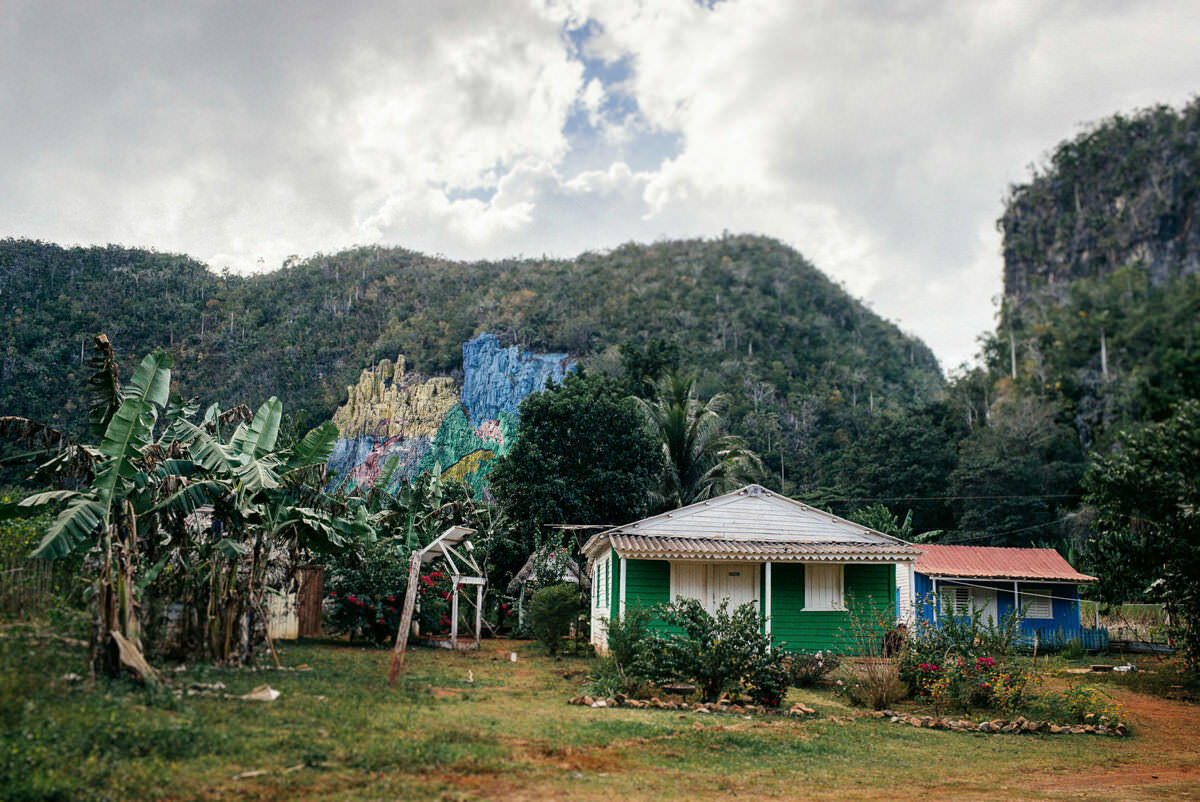 041 vinales tal kuba wanderung - Hiking through the Tobacco Fields in Viñales Valley 041 vinales tal kuba wanderung - Hiking through the Tobacco Fields in Viñales Valley