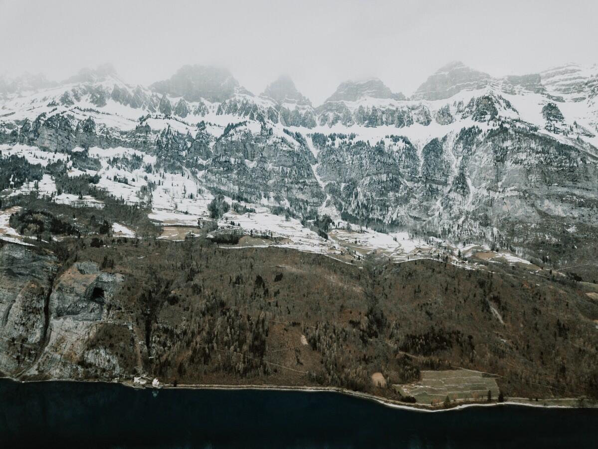 walensee luftaufnahmen 0002 - Wandern am Walensee walensee luftaufnahmen 0002 - Wandern am Walensee