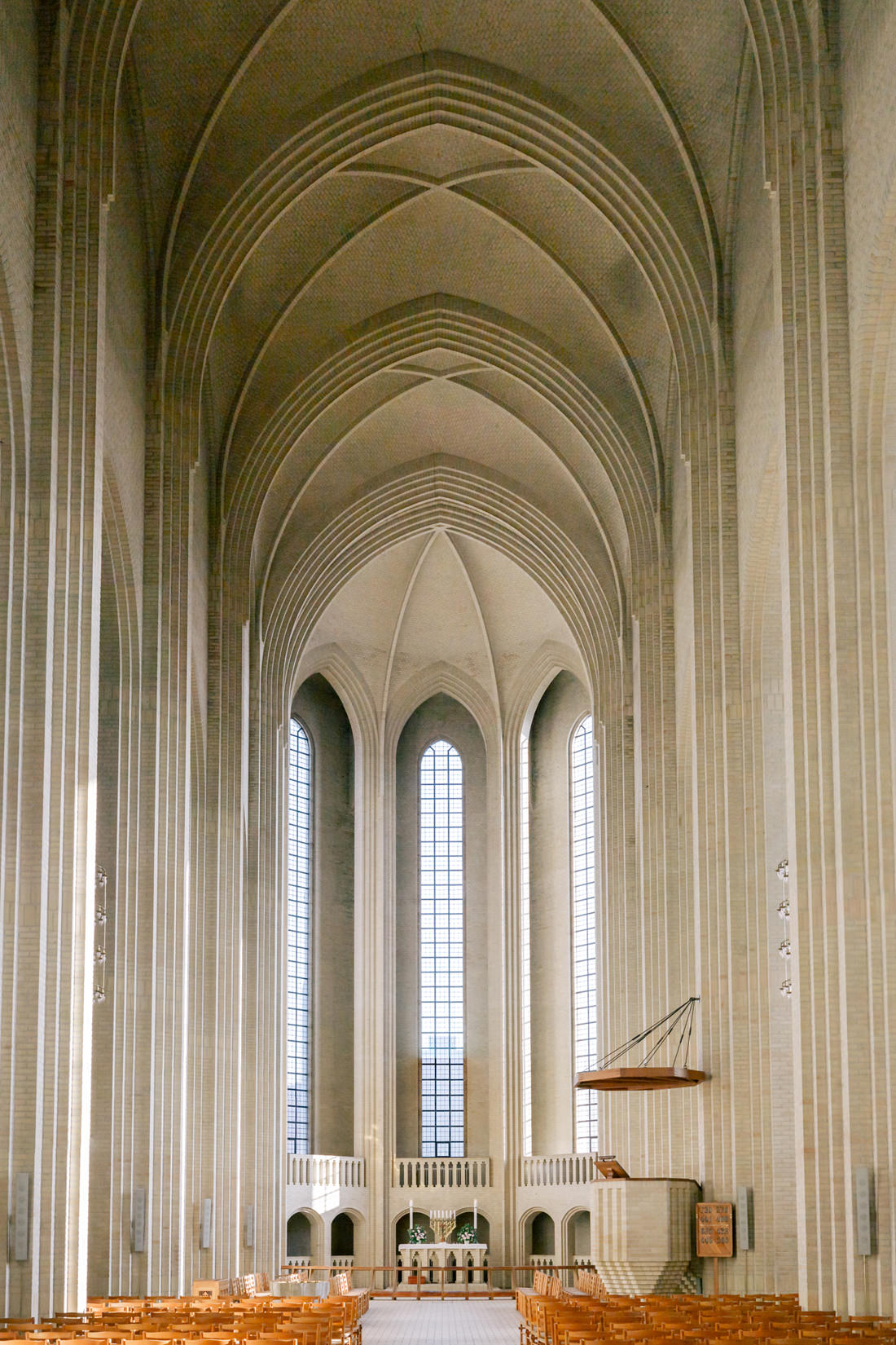 016 copenhagen nyhavn grundtvik church - Langes Wochenende in Kopenhagen 016 copenhagen nyhavn grundtvik church - Langes Wochenende in Kopenhagen