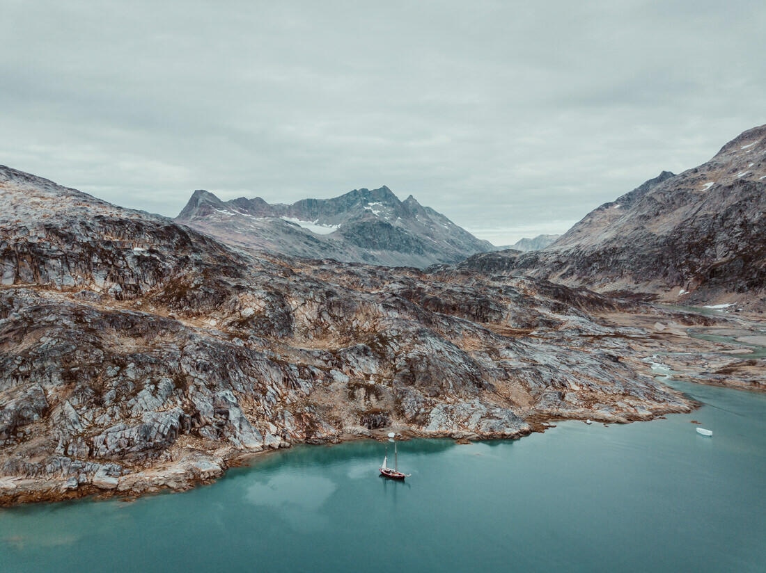 038 east greenland sailing expedition - Sailing Expedition in East Greenland 1/3