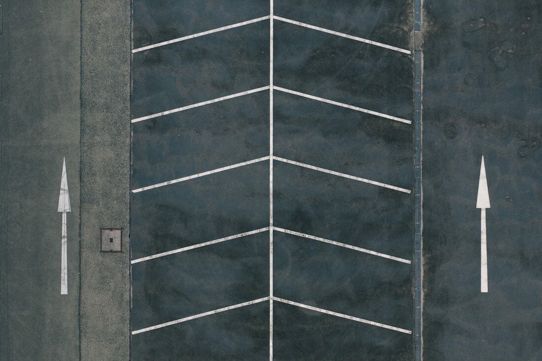 005 parkhaus universitaet konstanz luftaufnahmen - Aerial Shots of the Uni Konstanz Parking Garage – Lines in the Rainlight