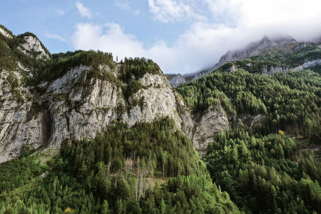 002 gigerwaldsee campen wandern kloentalersee - Aerial Shots of Gigerwaldsee & Klöntalersee