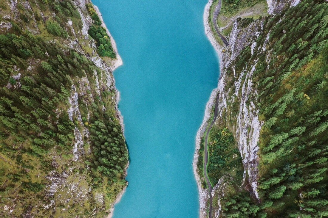 008 gigerwaldsee campen wandern kloentalersee - Aerial Shots of Gigerwaldsee & Klöntalersee