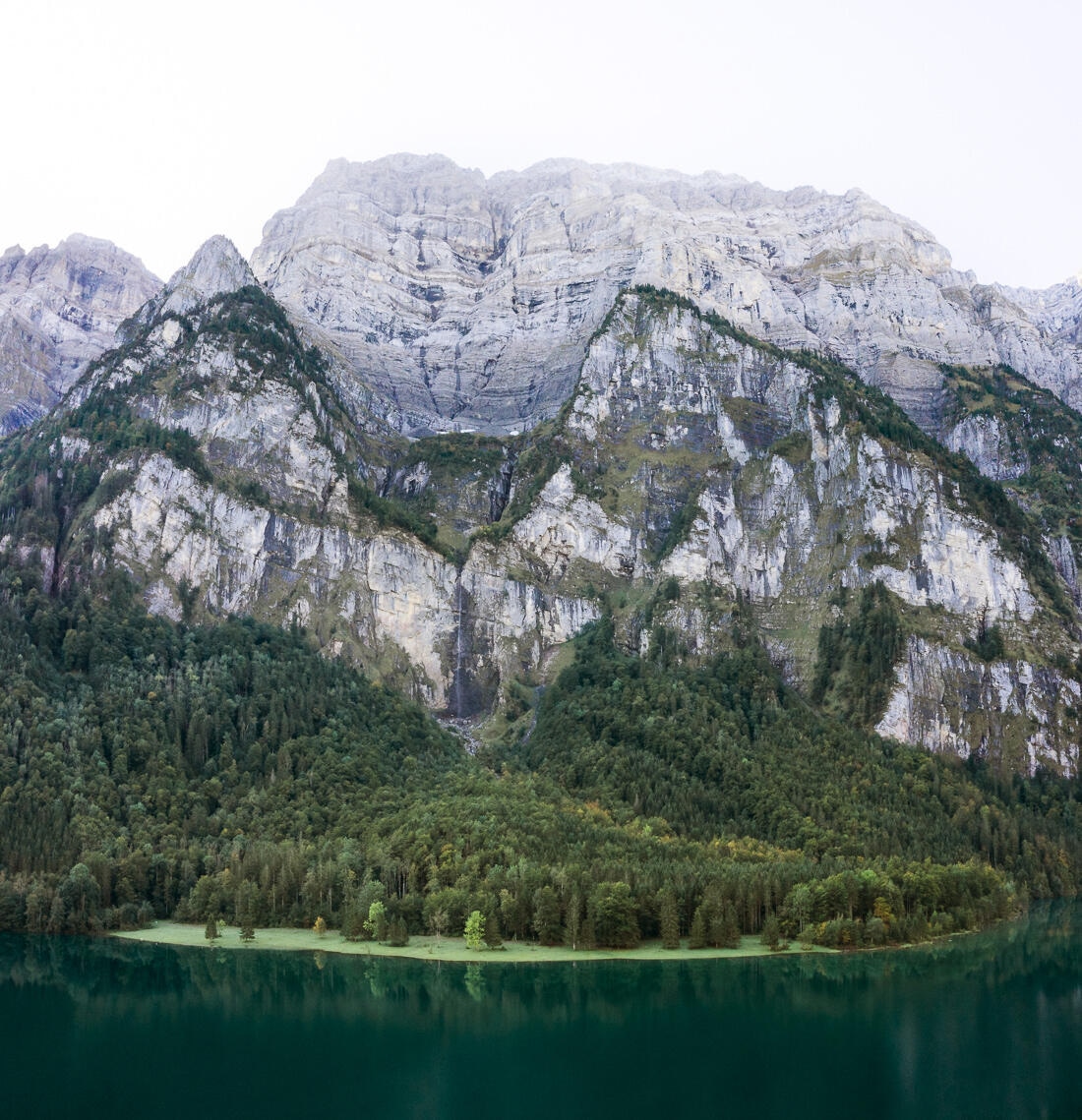 016 gigerwaldsee campen wandern kloentalersee - Aerial Shots of Gigerwaldsee & Klöntalersee