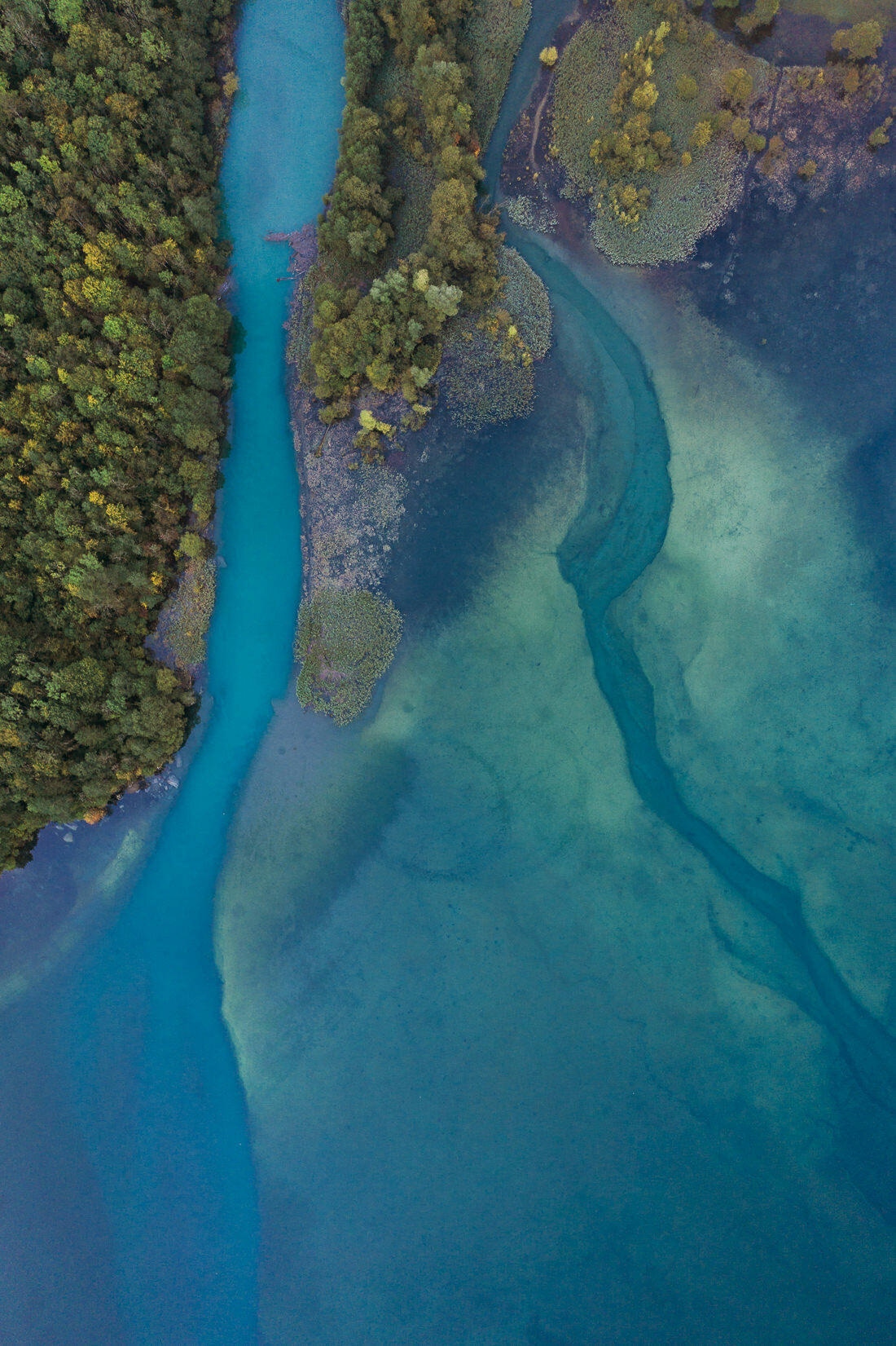 017 gigerwaldsee campen wandern kloentalersee - Aerial Shots of Gigerwaldsee & Klöntalersee