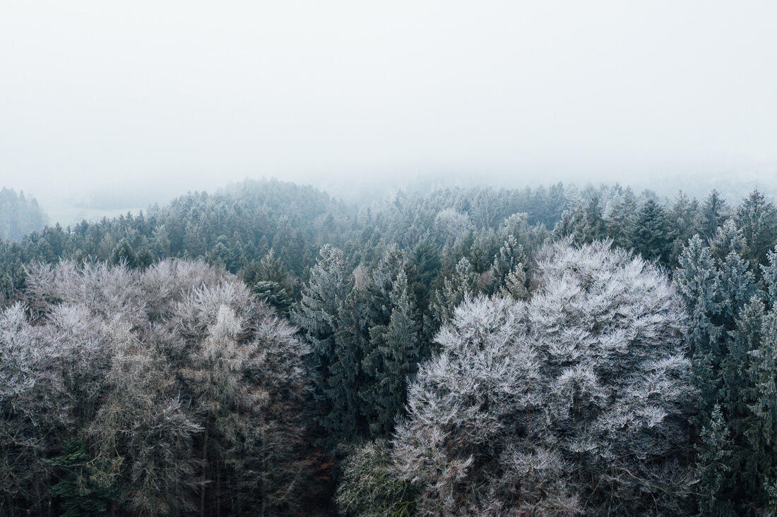 005 hochzeitsfotograf luftaufnahme winter hochzeitsfotografie - Aerial Shots Among the Clouds…