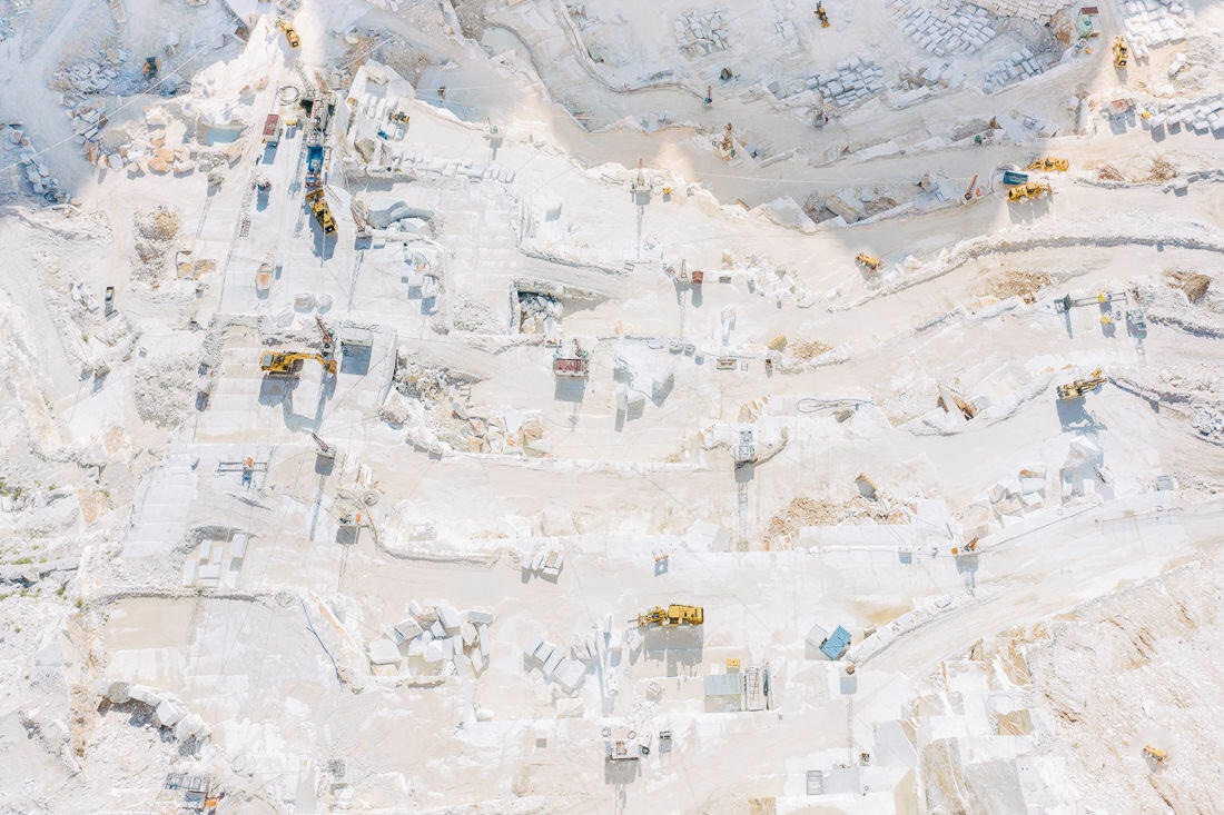 010 tour shop carrara fuehrung - Marble Quarry in Carrara (Italy)