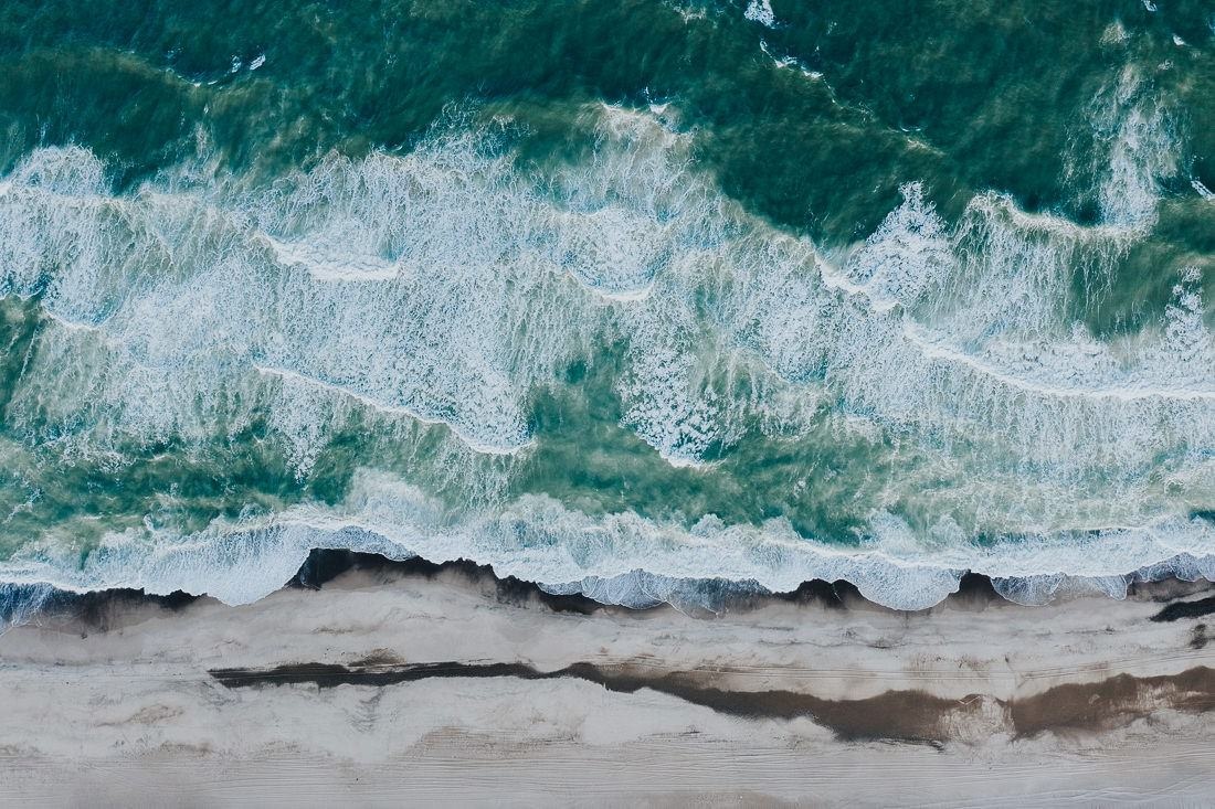 014 daenemark drohne strand luftaufnahmen - Aerial Views of Denmark’s Beaches – A Dance with Wind and Waves