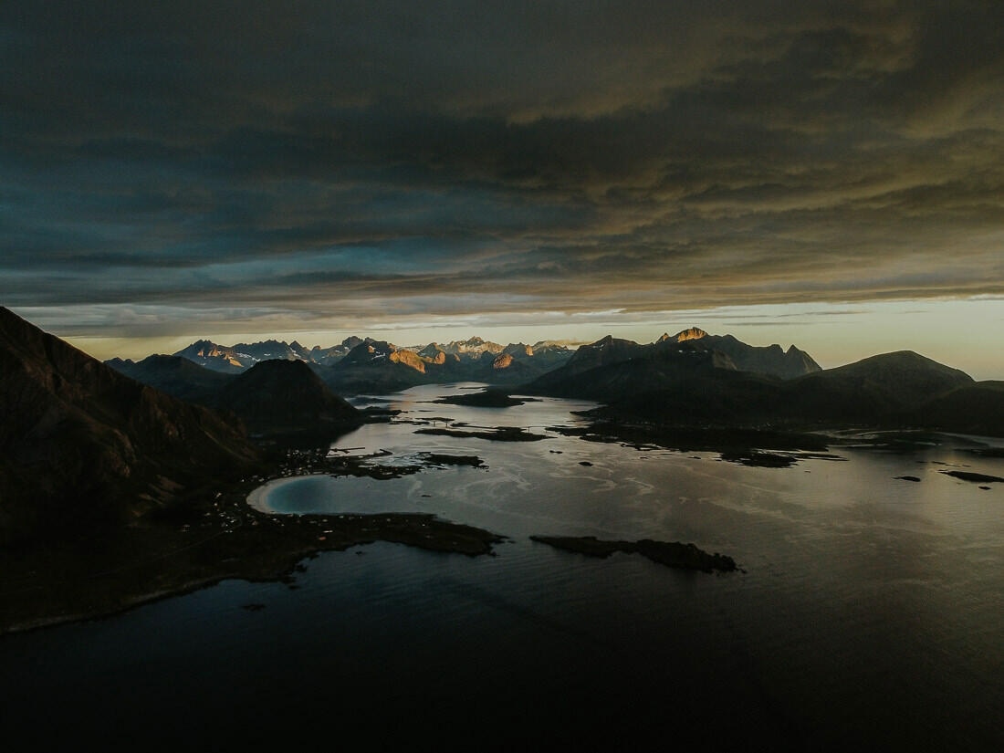 019 luftaufnahme drohne norwegen lofoten camping - Road Trip Norway – An Adventure Between Sky and Wilderness