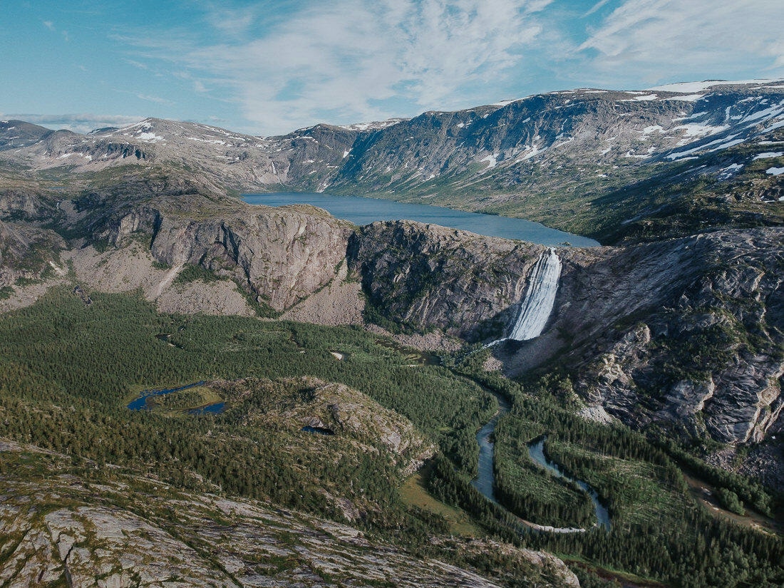038 luftaufnahme drohne norwegen lofoten camping - Road Trip Norway – An Adventure Between Sky and Wilderness