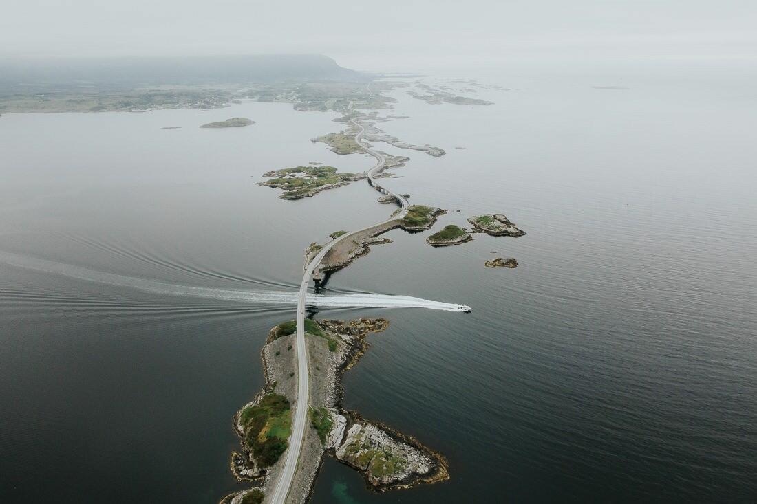 042 luftaufnahme drohne norwegen lofoten camping - Road Trip Norway – An Adventure Between Sky and Wilderness
