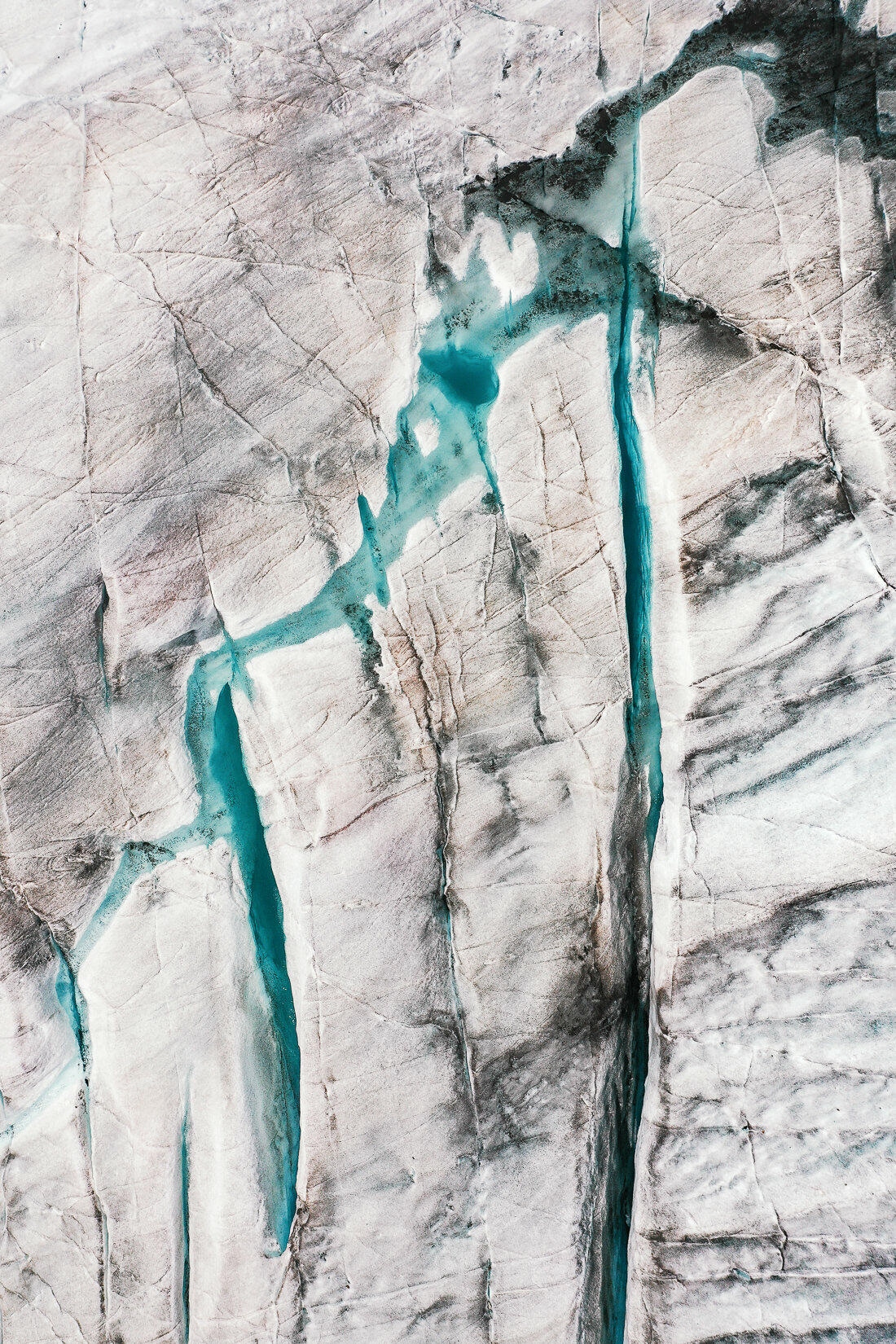 026 aletschgletscher luftaufnahmen drohne wanderung - Gletschertour zum Griesslisee und Aletschgletscher - Eis und Stille aus der Höhe