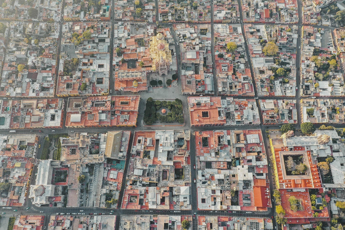 020 luftaufnahmen san miguel de allende drohne 1 - San Miguel de Allende desde el aire – Un juego de colores y luz