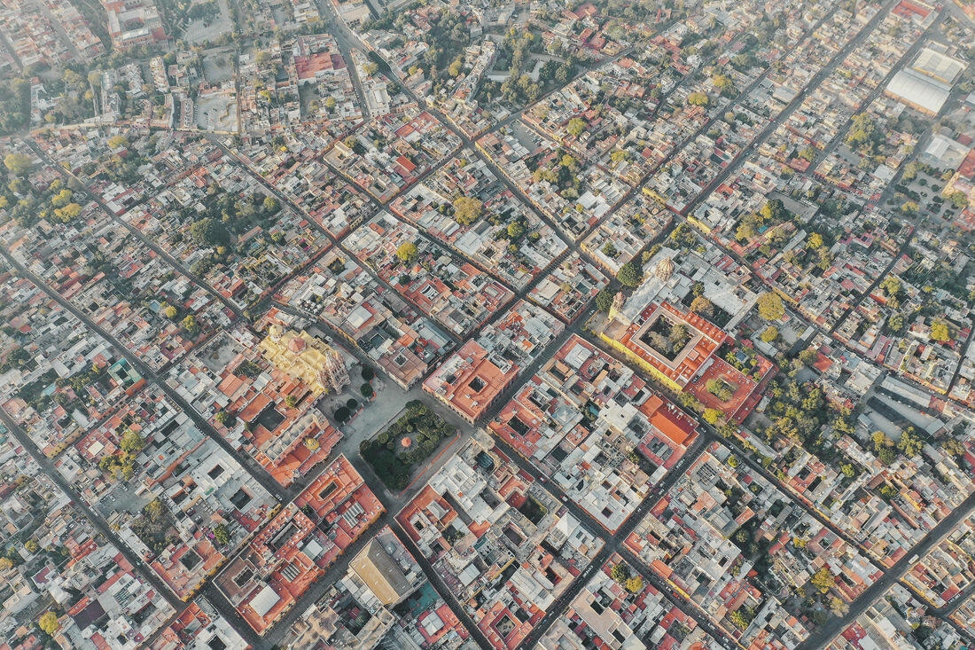 021 luftaufnahmen san miguel de allende drohne 1 - San Miguel de Allende desde el aire – Un juego de colores y luz
