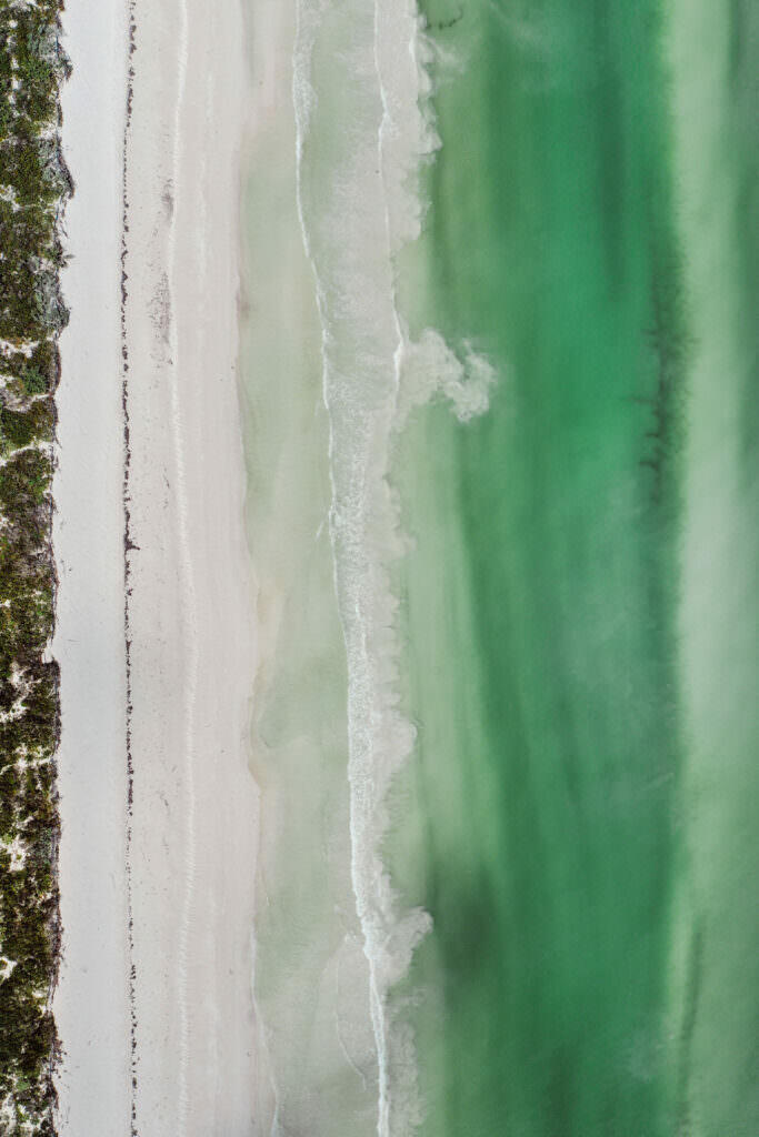 011 strand yucatan salzfelder elcuyo 683x1024 - Yucatán desde el cielo – Donde la playa y los colores bailan 011 strand yucatan salzfelder elcuyo 683x1024 - Yucatán desde el cielo – Donde la playa y los colores bailan