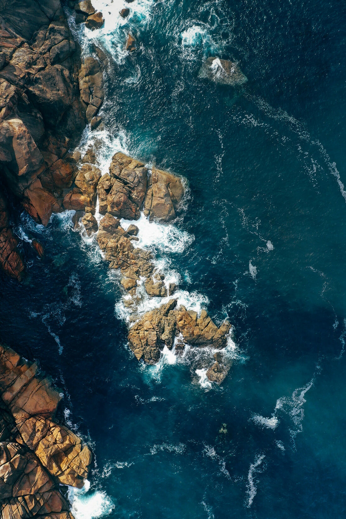 008 galizien kueste drohne luftaufnahme - Drone Images of the Northern Galician Coast – Rugged Beauty from the Air