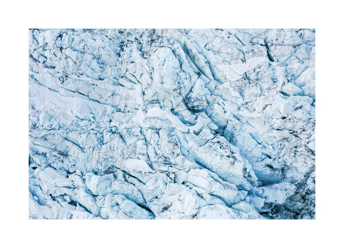 gletscher i2v 0002 web - Gletscher 02 - Luftreise über die uralten Gletscherformationen des Mont Blanc