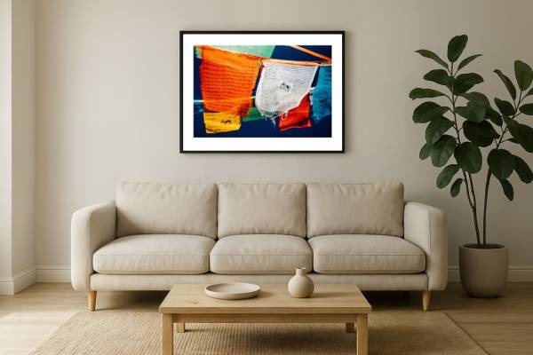 tibet i2v 0002 wall 600x400 - Tibet 02 - Bunte buddhistische Gebetsfahnen im sanften Wind