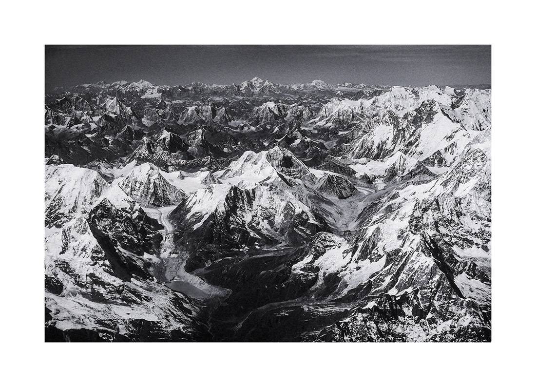 tibet i2v 0015 web - Tibet 14 - Majestätische Luftaufnahme der Himalaya-Berge