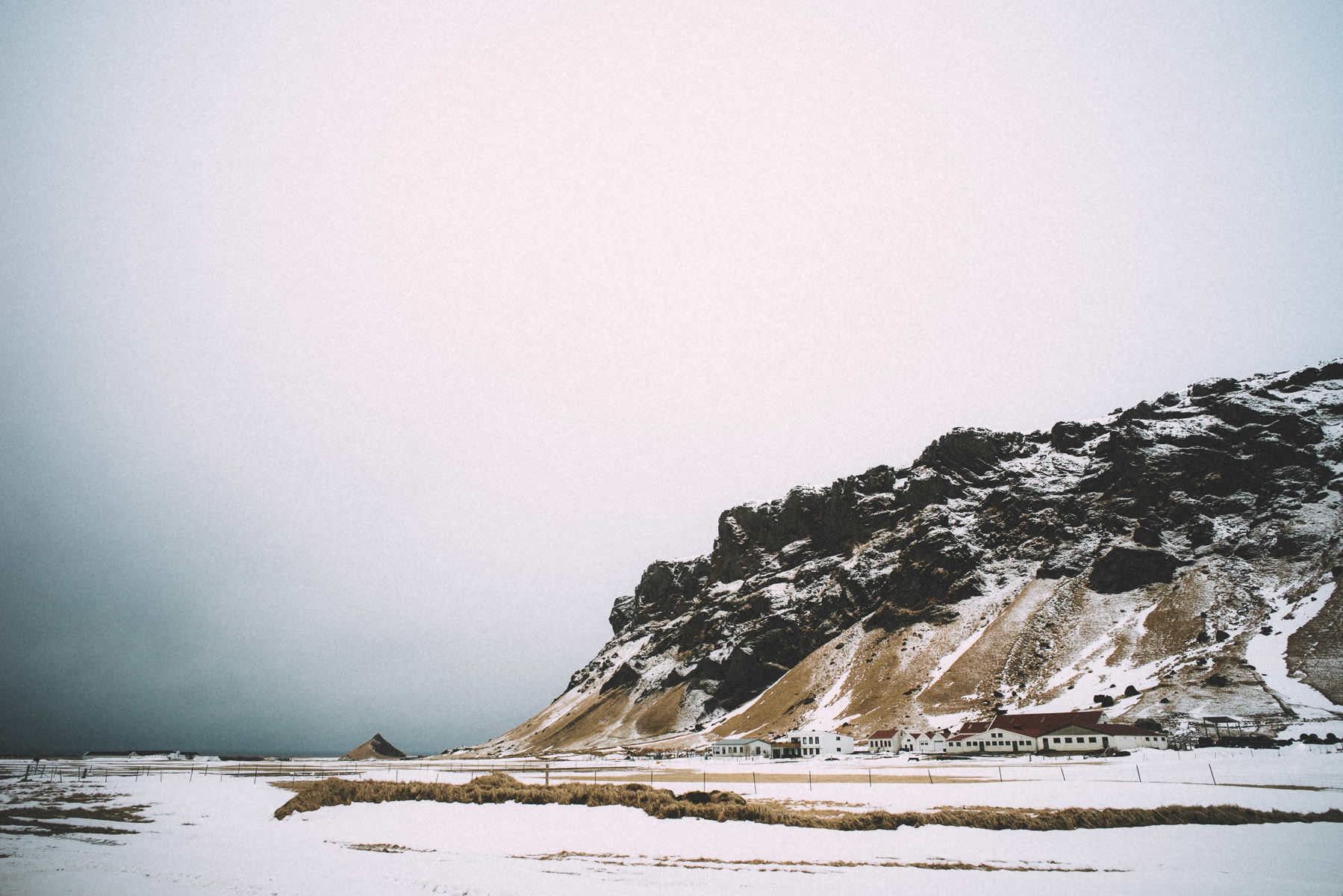dyrholaey lighthouse iceland 0003 - Iceland – Dyrhólaey Peninsula in Winter