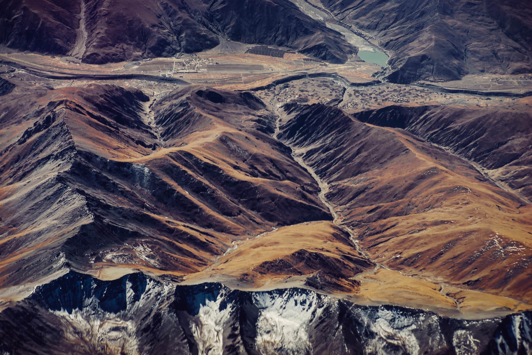 flight tibet nepal lhasa kathmandu everest himalaya 0005 - Flight over the Himalayas to Kathmandu