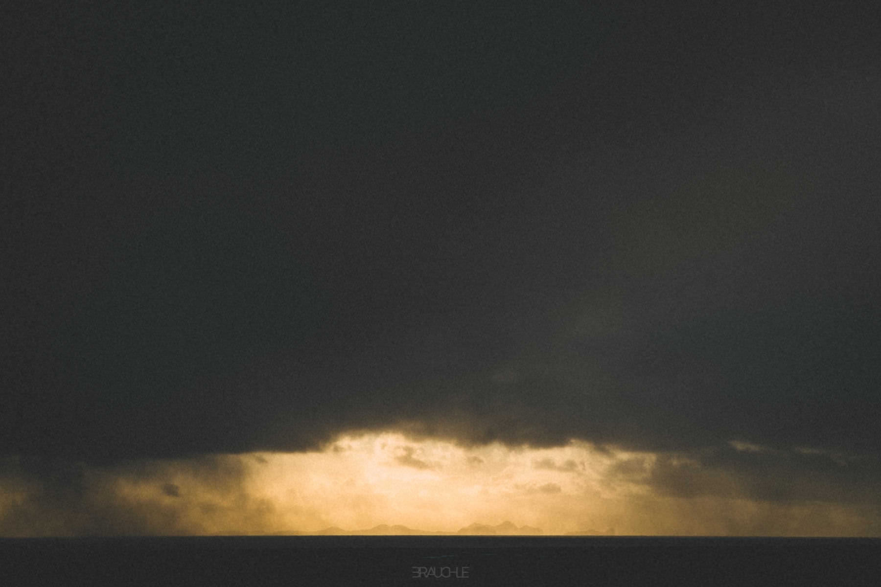 iceland airplane wreck dc3 drone 0010 - Iceland – Abandoned DC-3 Plane Wreck on the South Coast