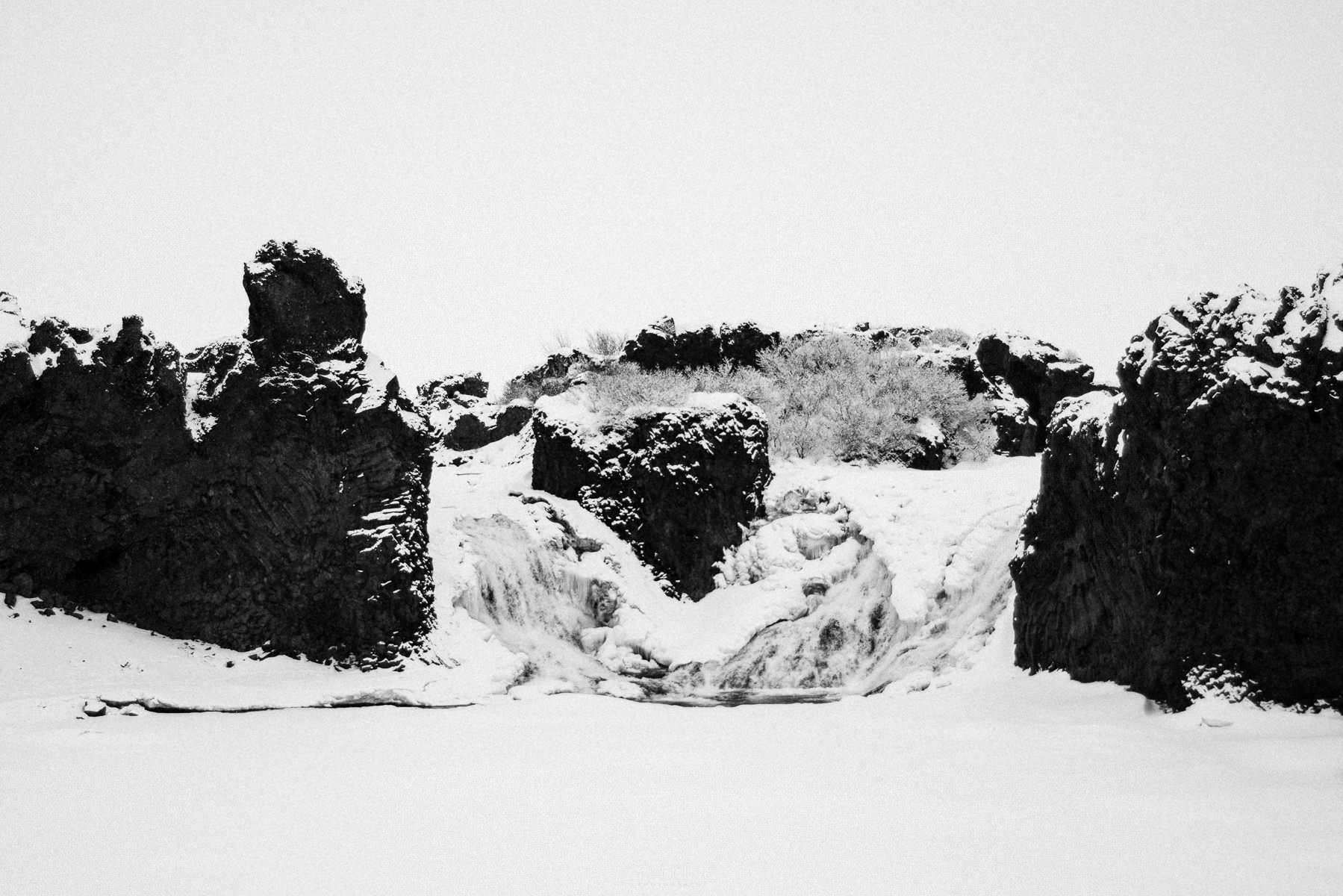 Iceland – Hjalparfoss in Winter