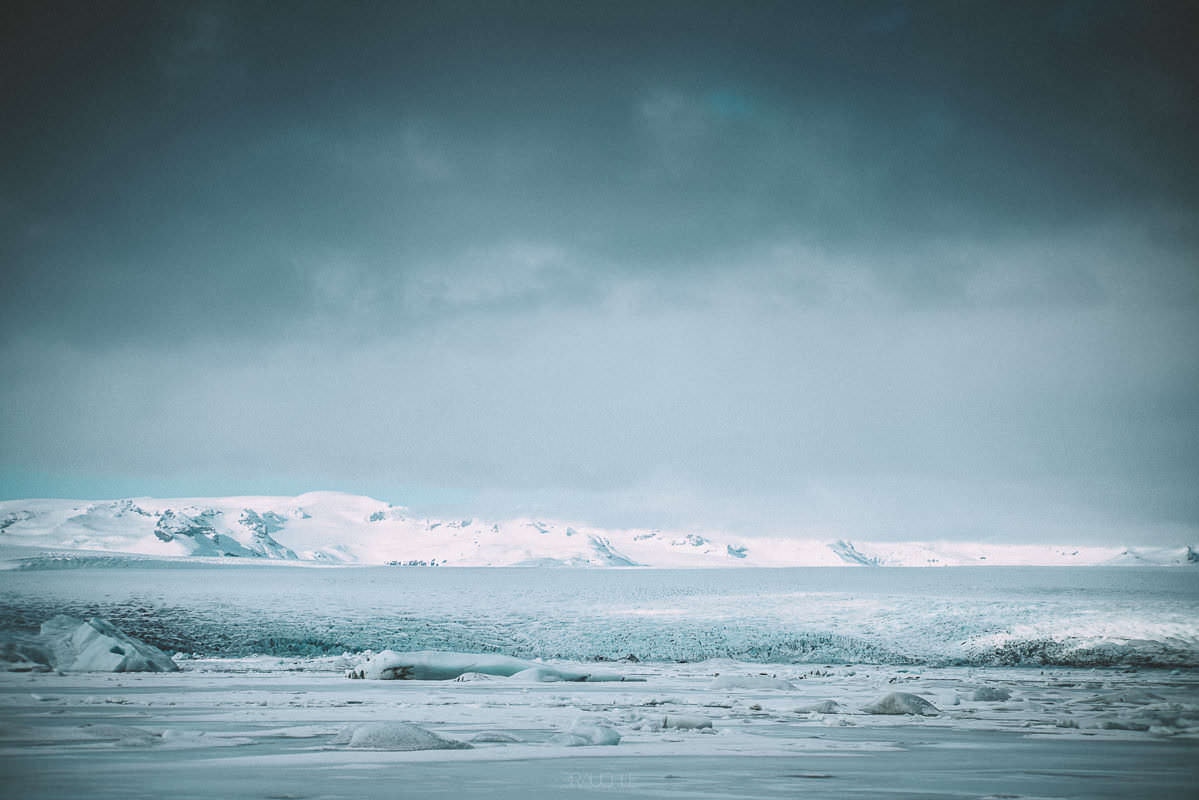 joekulsarlon glacier lagoon iceland 0014 - Iceland – Jökulsárlón Glacier Lagoon in Winter