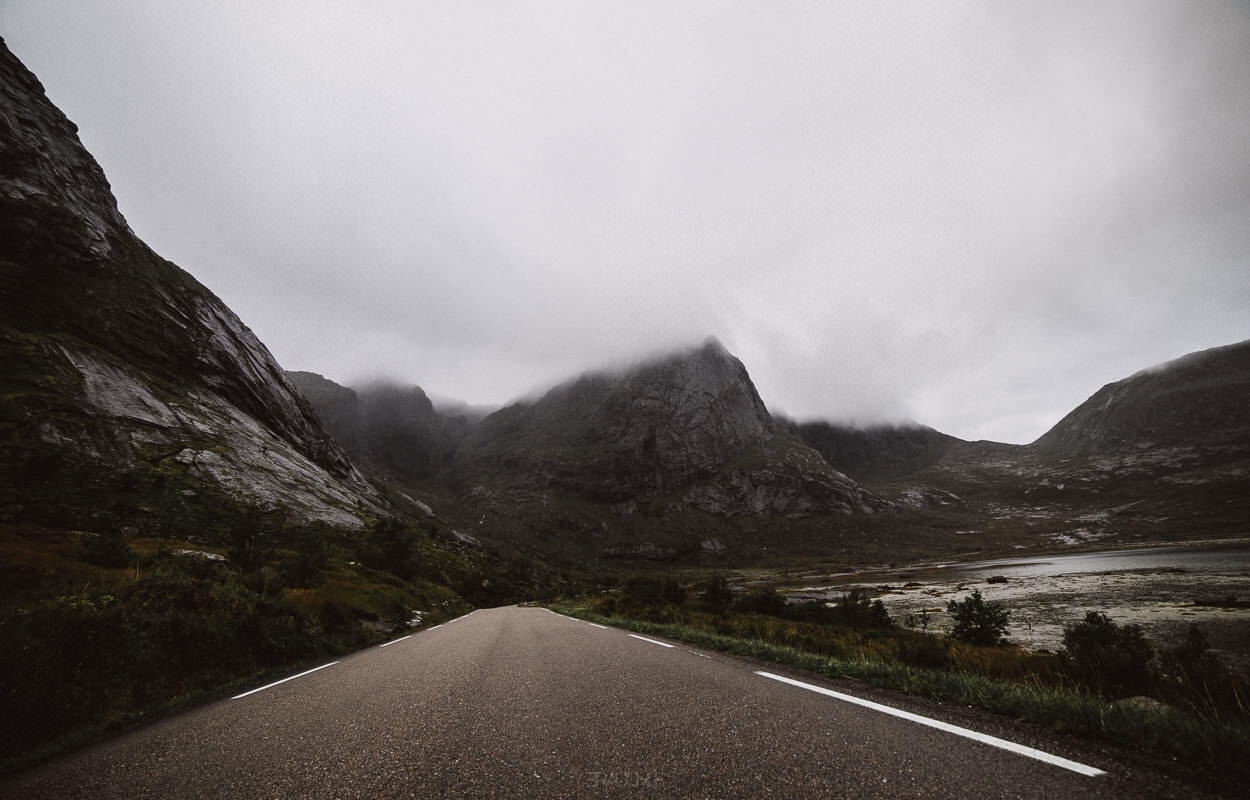 lofoten svolvaer reine 211 - Lofoten - Anreise nach Reine