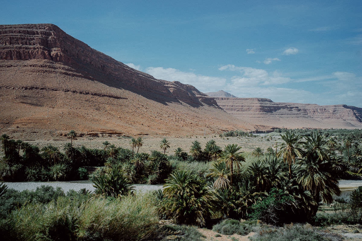 Von der Sahara über das Atlas Gebirge