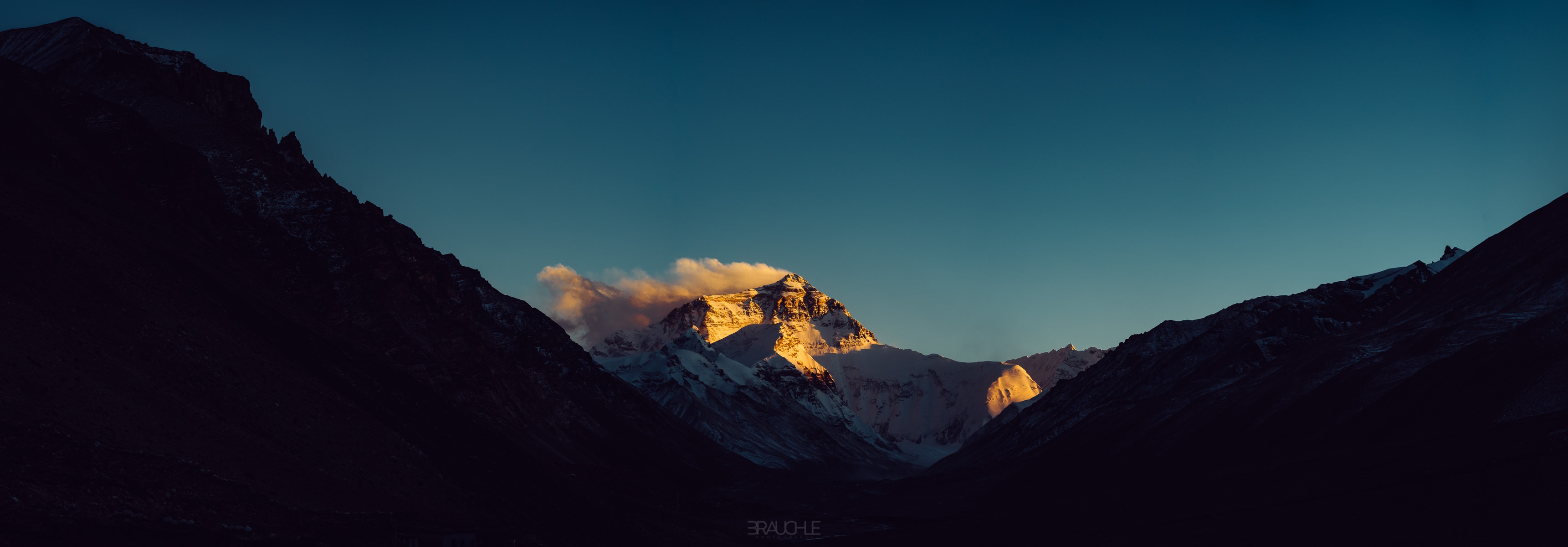 mount everest rongpu monastry sunset 0024 - Mount Everest / Qomolangma mount everest rongpu monastry sunset 0024 - Mount Everest / Qomolangma