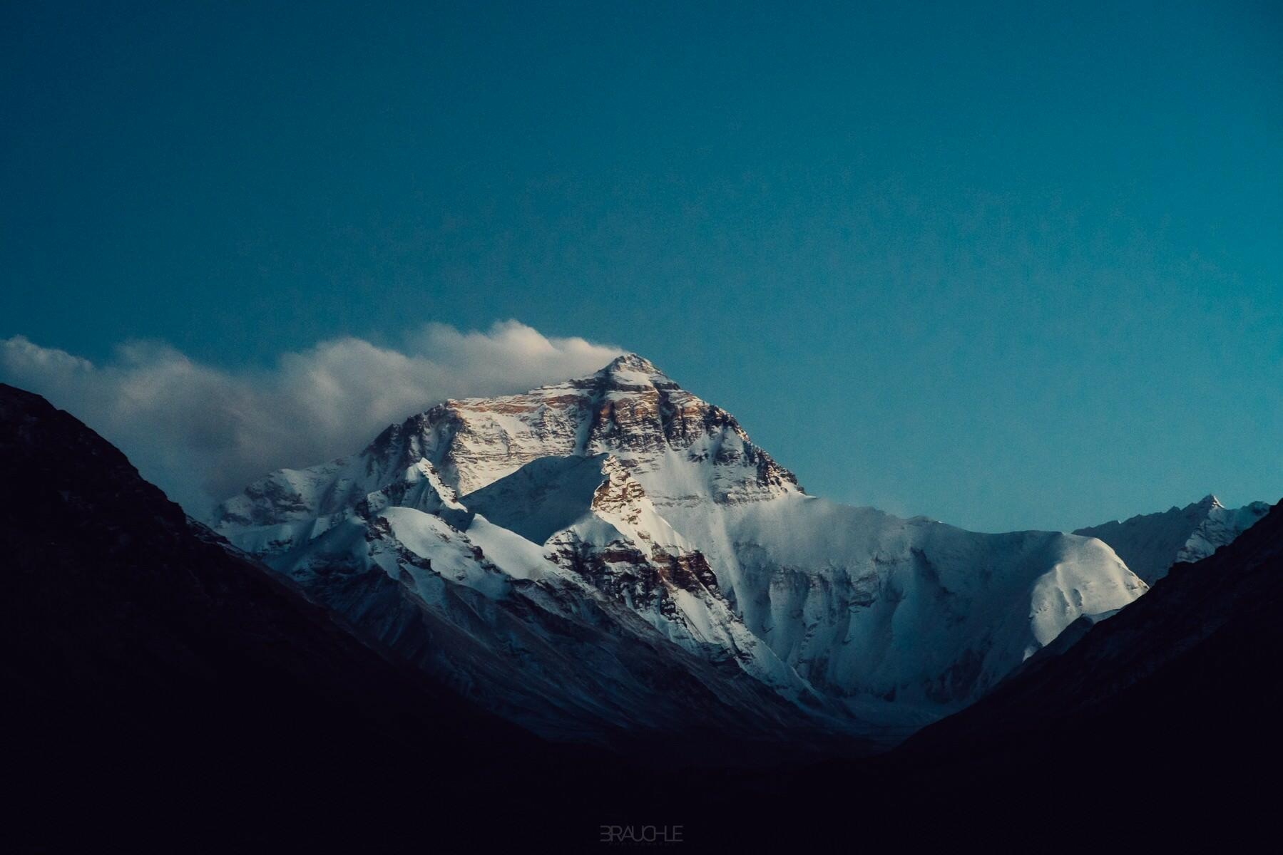 mount everest rongpu monastry sunset 0026 - Mount Everest / Qomolangma mount everest rongpu monastry sunset 0026 - Mount Everest / Qomolangma