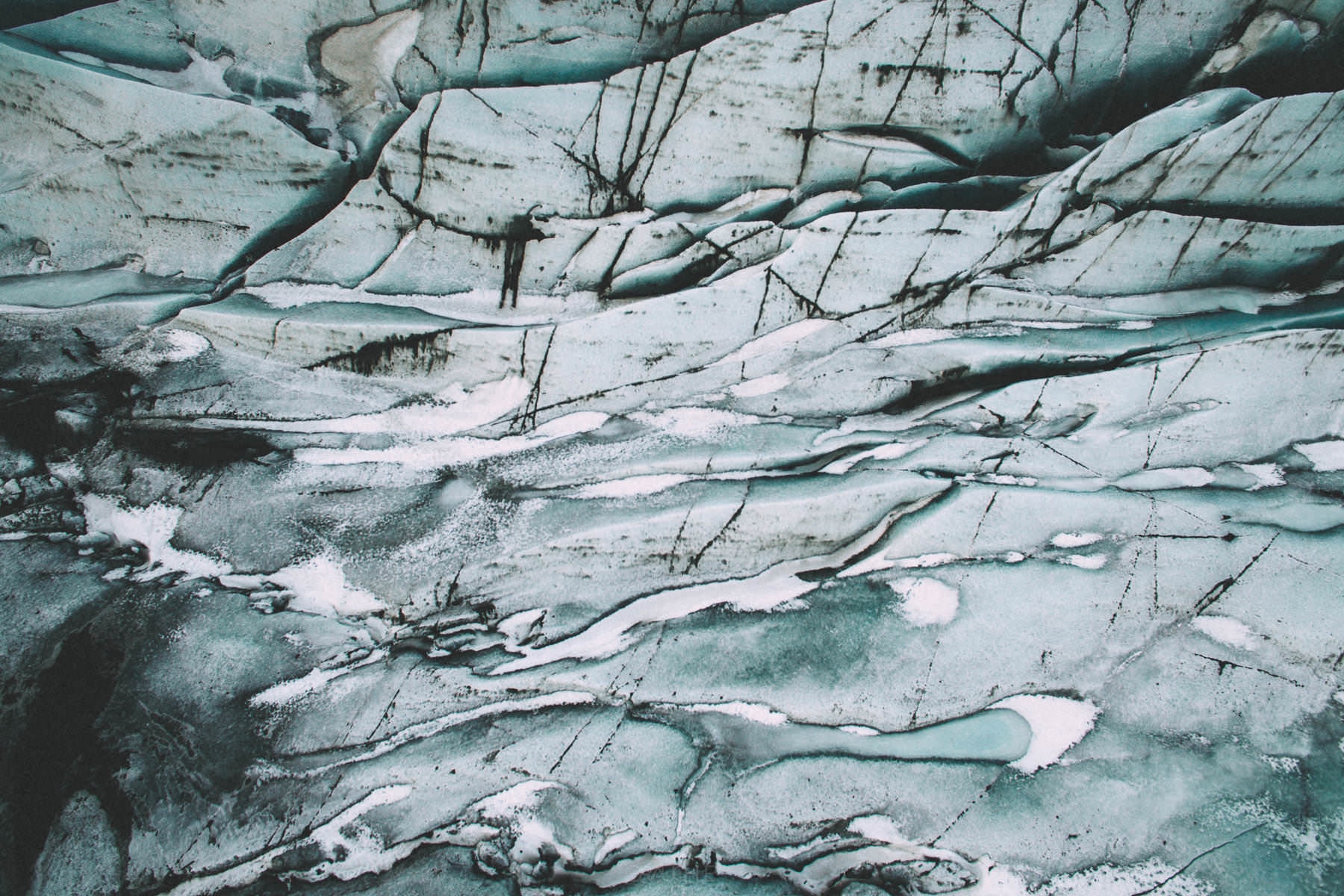 skaftafell glacier drone svinafellsjokul iceland 0016 - Islandia – Tomas aéreas del paisaje glaciar en el Parque Nacional Skaftafell