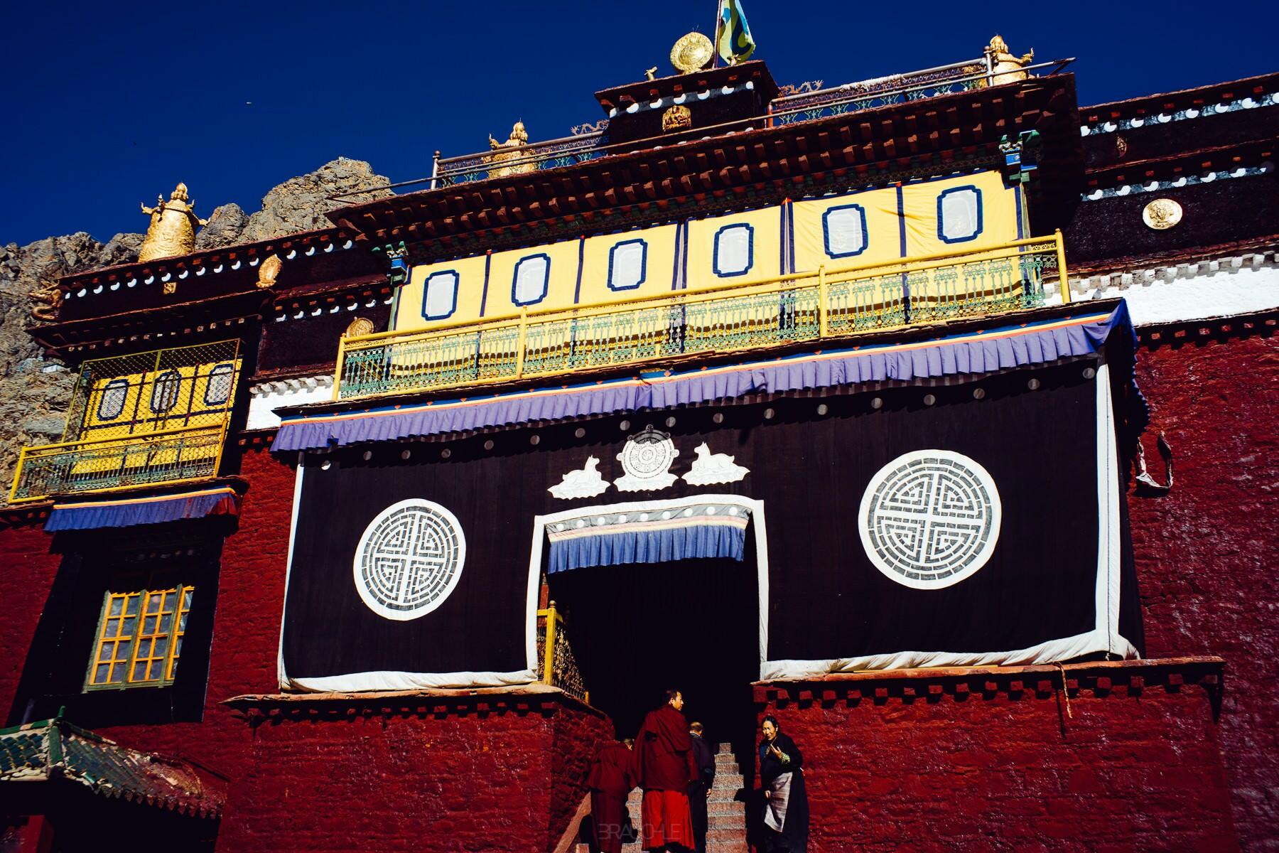 tibet Tshurphu temple lhasa 0026 - Tsurphu Temple & Barkhor Square tibet Tshurphu temple lhasa 0026 - Tsurphu Temple & Barkhor Square