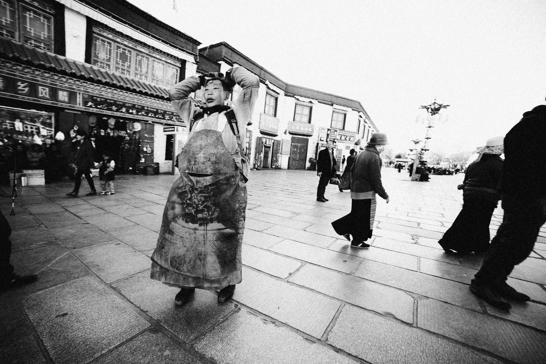 tibet terdung lhasa barkhor square 0014 - Monasterio de Terdom y regreso a Lhasa