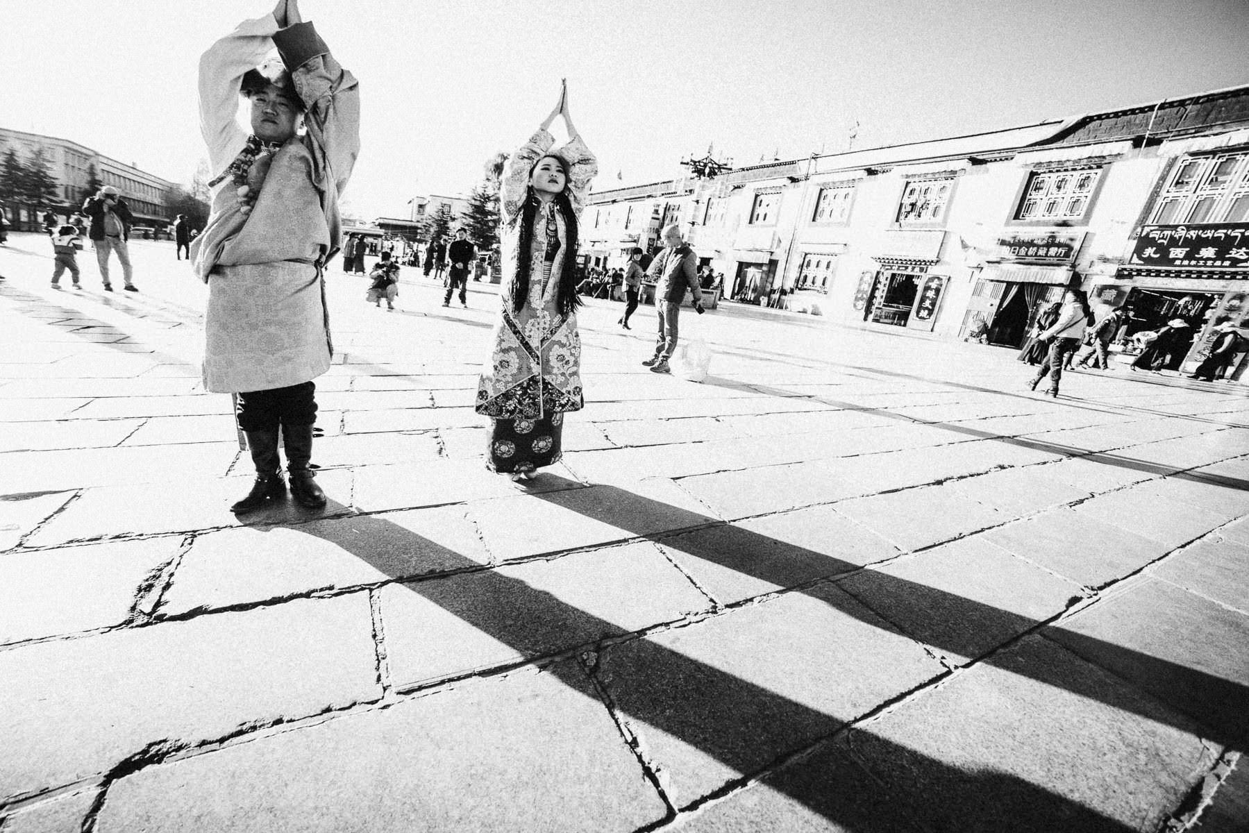 tibet terdung lhasa barkhor square 0017 - Monasterio de Terdom y regreso a Lhasa