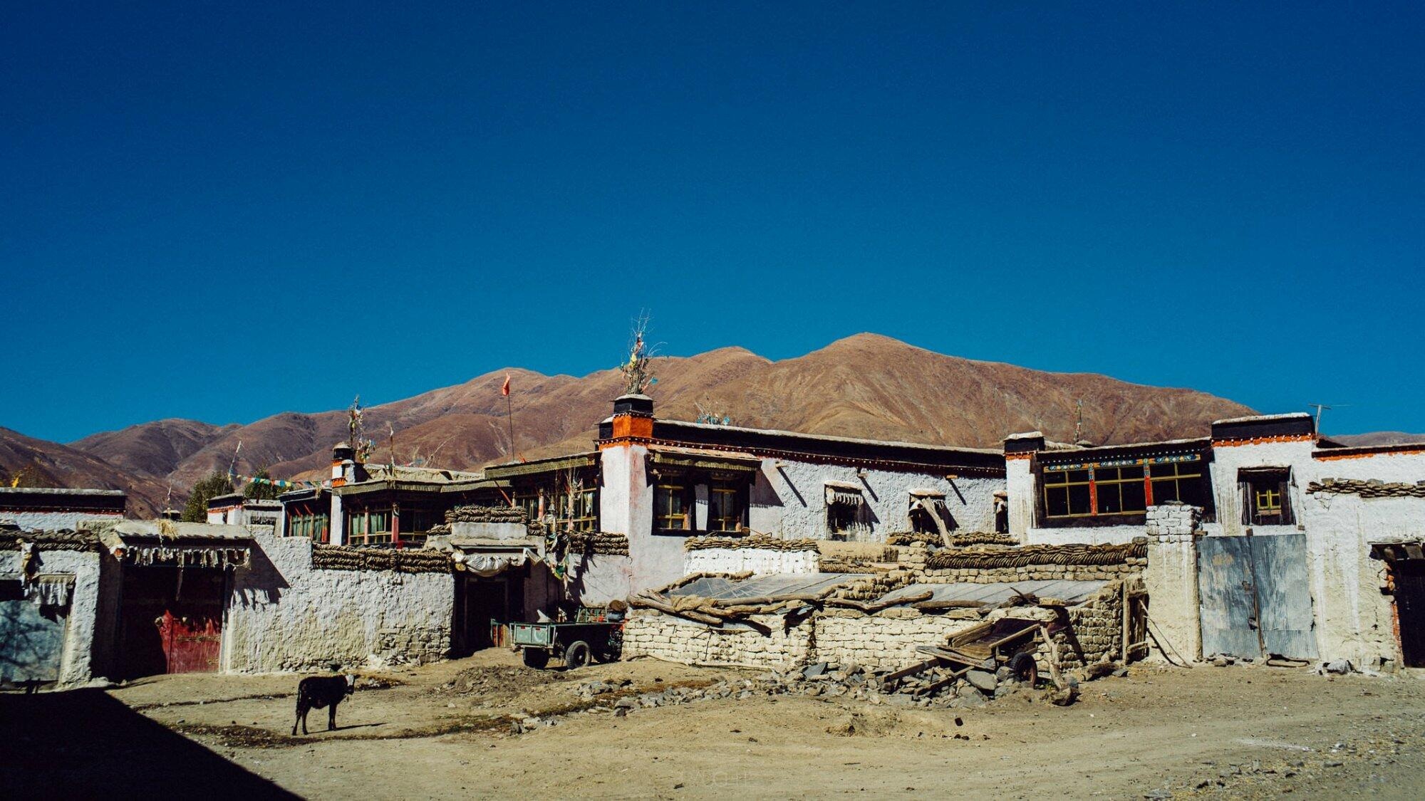 tibet xigaze everest shekar lhasa 0017 - From Xigaze to Shegar