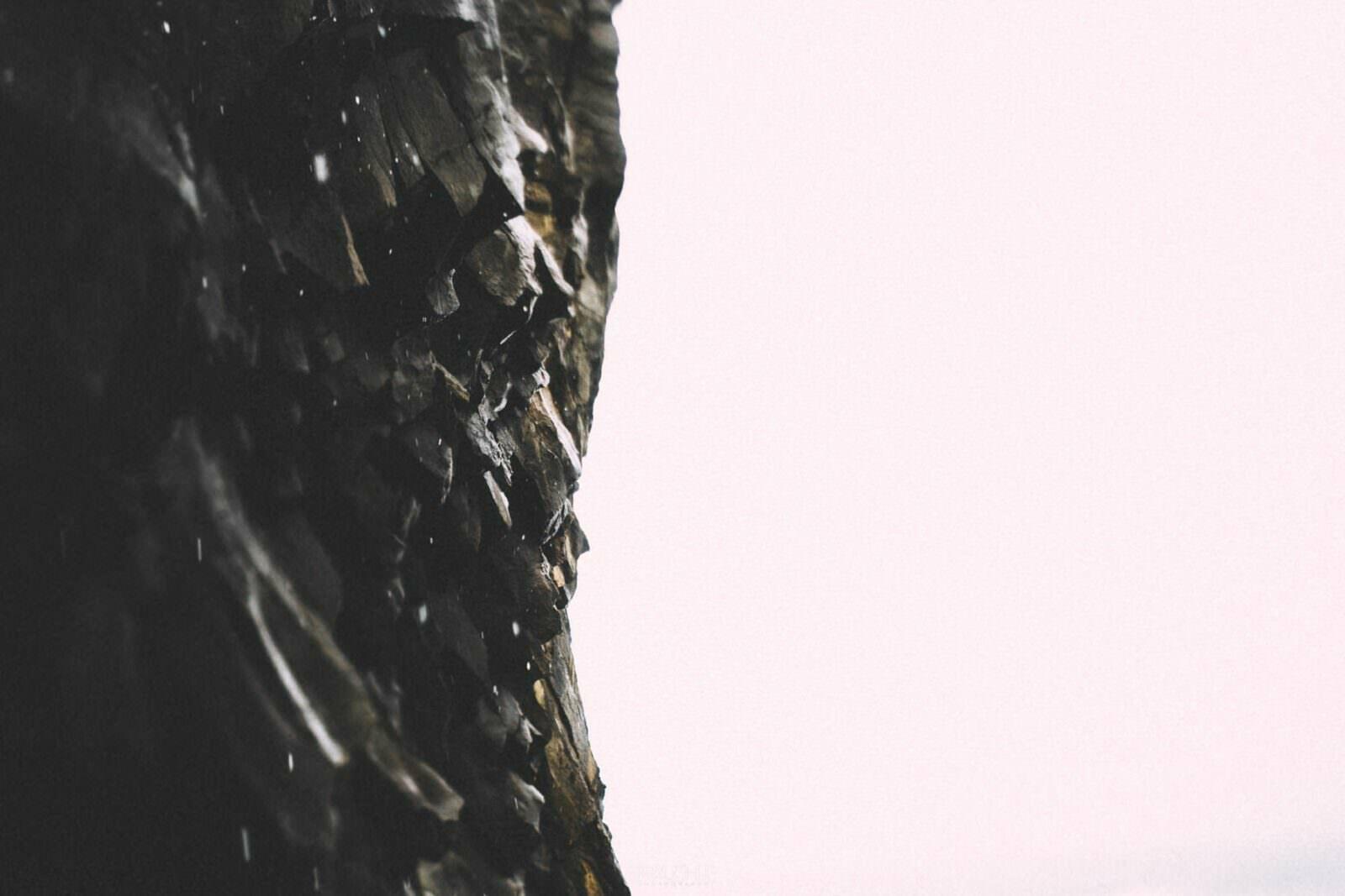vik dyrholaey black beach iceland 0012 - Iceland – Basalt Cliffs at the Black Beach of Dyrhólaey