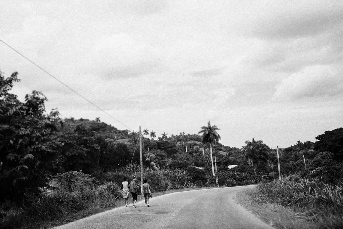 001 road sierra maestra santo domingo pilon - Weg in die Sierra Maestra nach Santo Domingo
