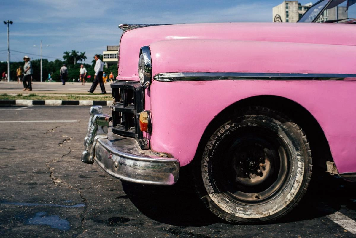009 havanna kuba oldtimer 1 - Havanna Vedado, Revolution Plaza und der Cementerio Cristobal Colon