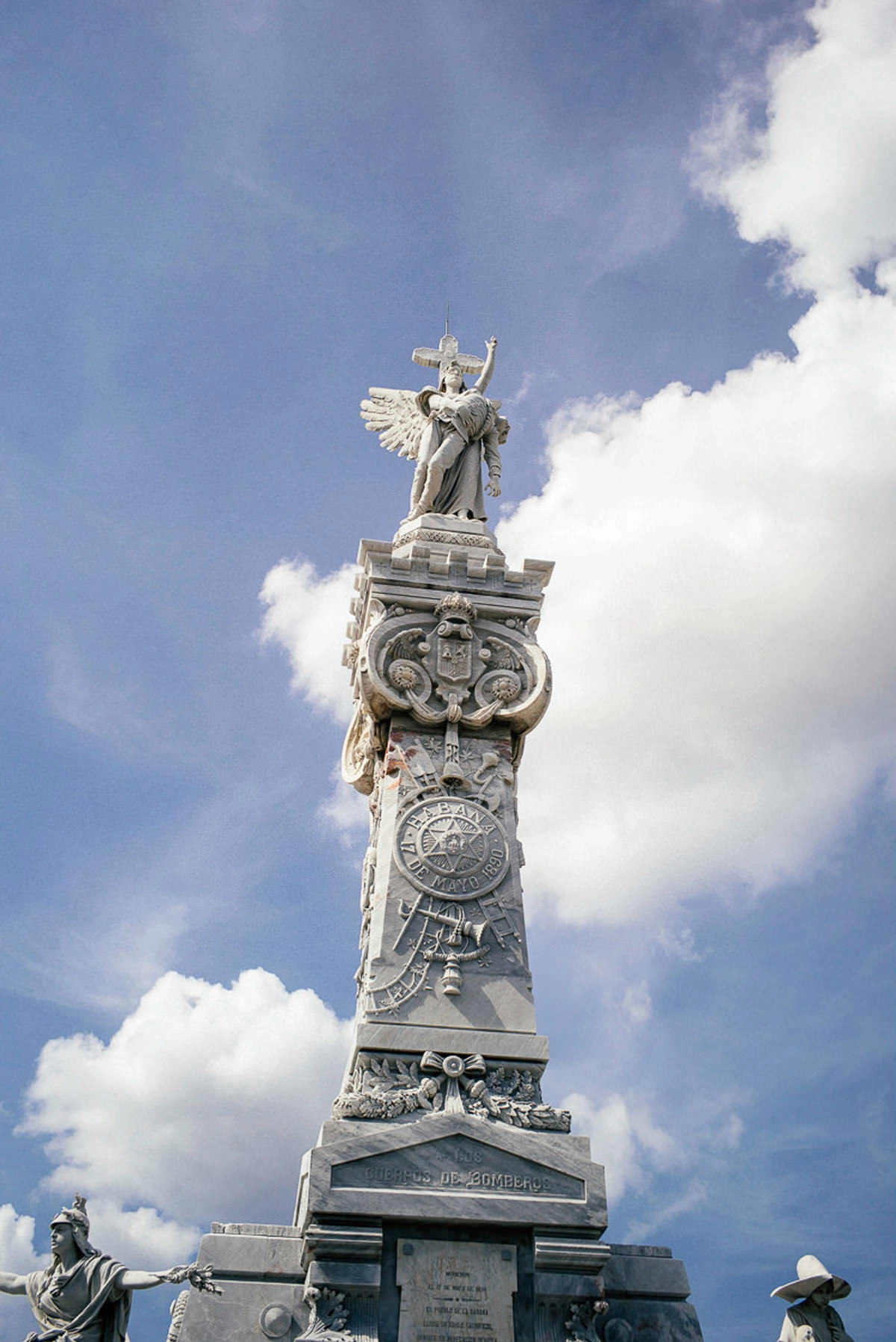 014 havanna kuba oldtimer 1 - Havanna Vedado, Revolution Plaza und der Cementerio Cristobal Colon