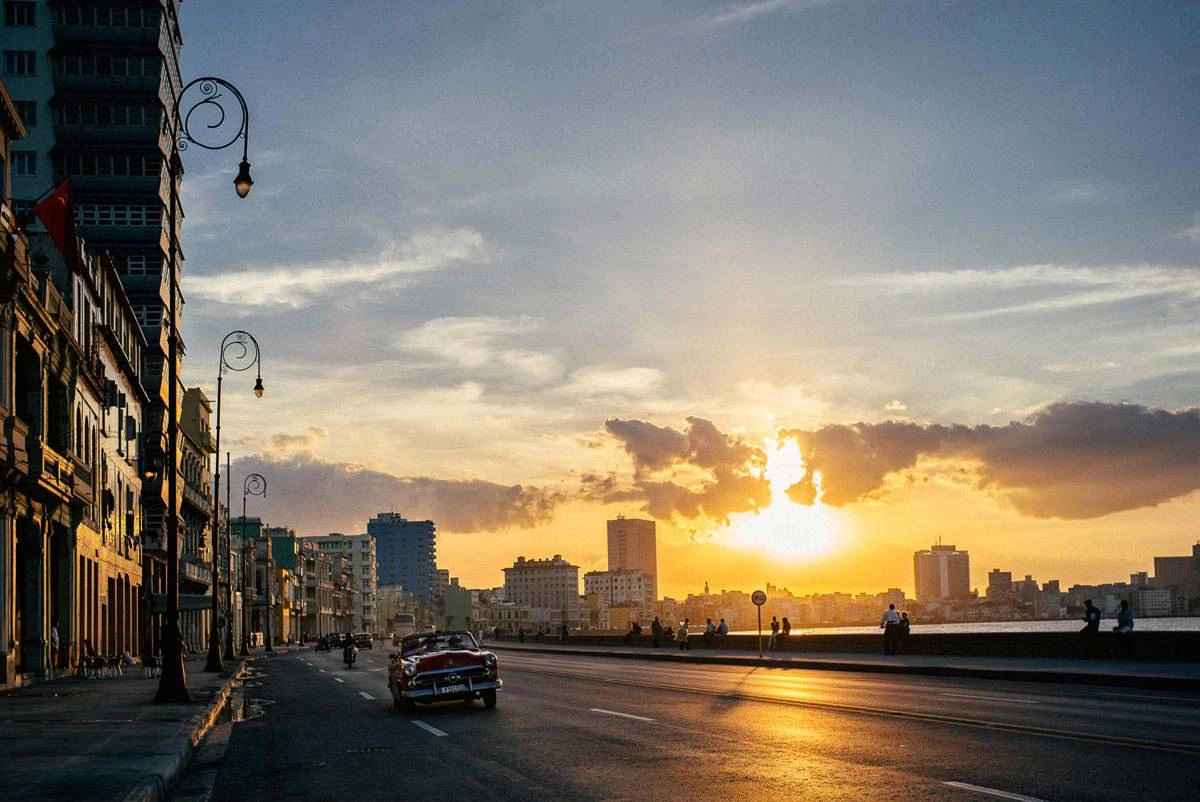 036 havanna kuba sehenswuerdigkeiten 1 - Erster Tag in Havanna und Sonnenuntergang am Malecon