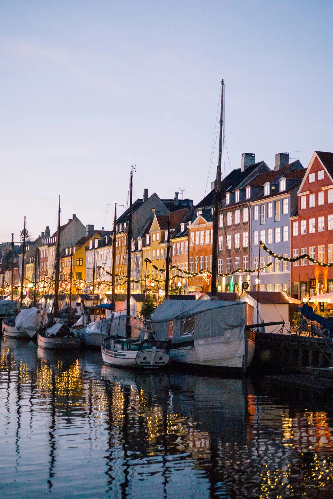 006 copenhagen nyhavn grundtvik church - Langes Wochenende in Kopenhagen