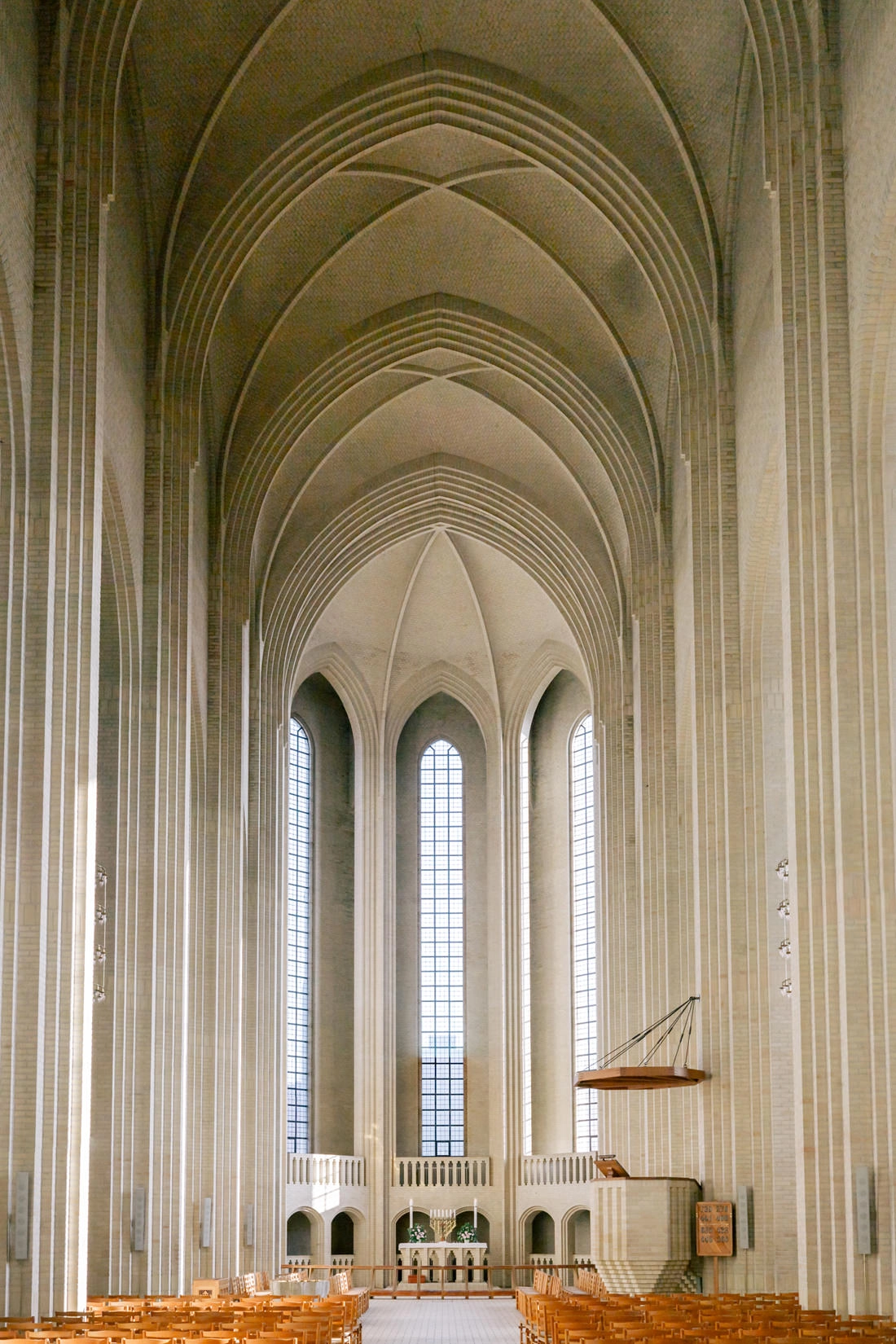 016 copenhagen nyhavn grundtvik church - Langes Wochenende in Kopenhagen