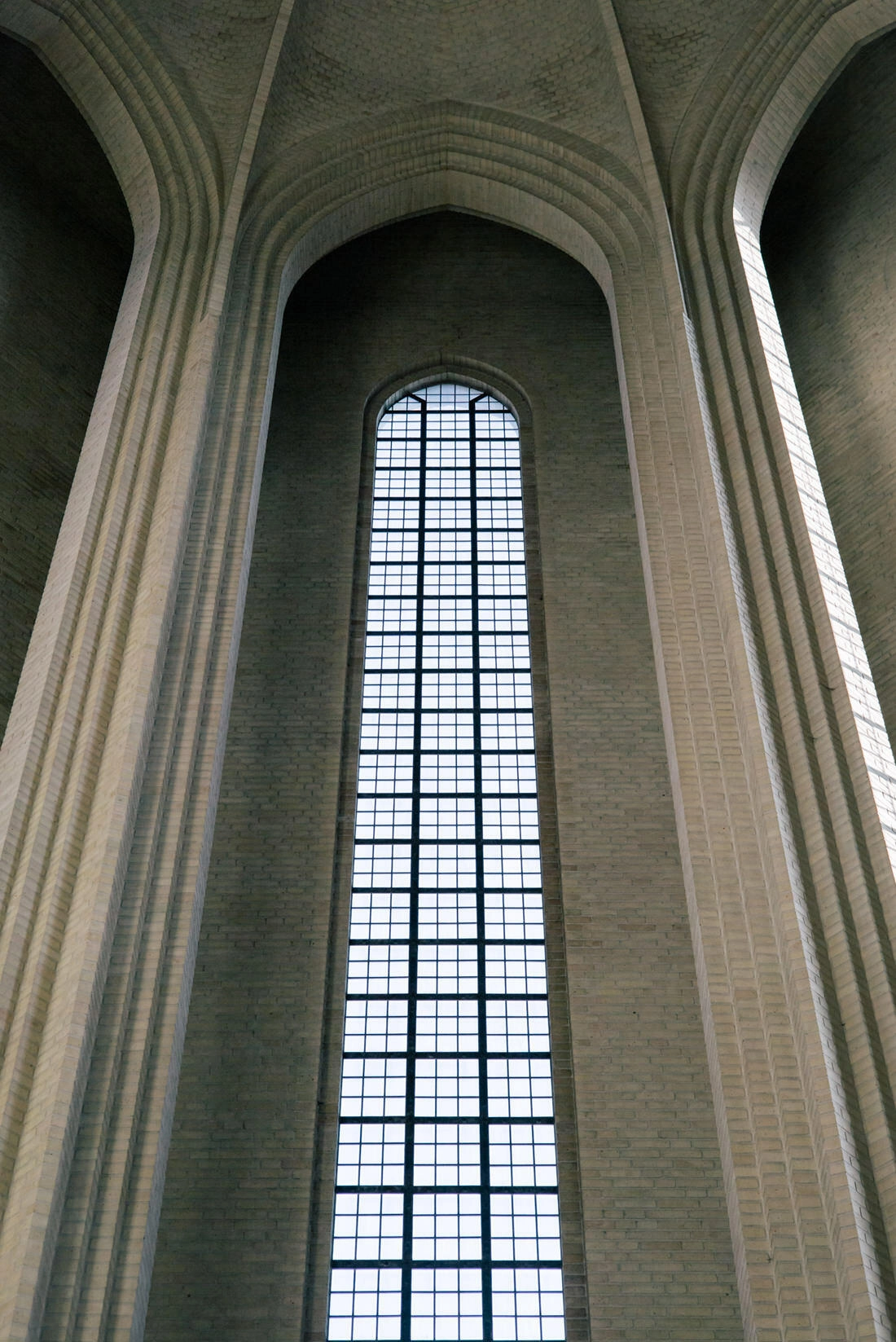 018 copenhagen nyhavn grundtvik church - Langes Wochenende in Kopenhagen
